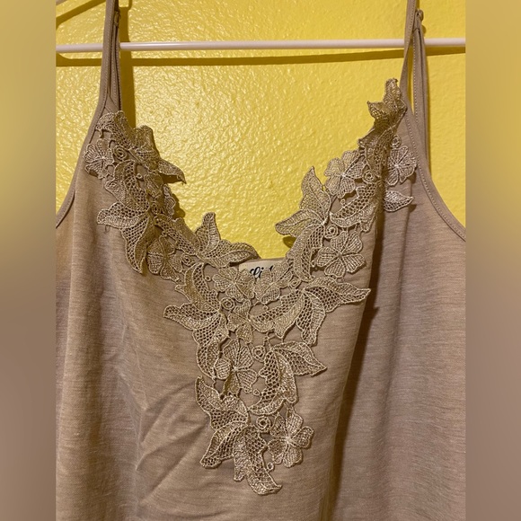 Ladies cami by Listicle - Picture 2 of 4